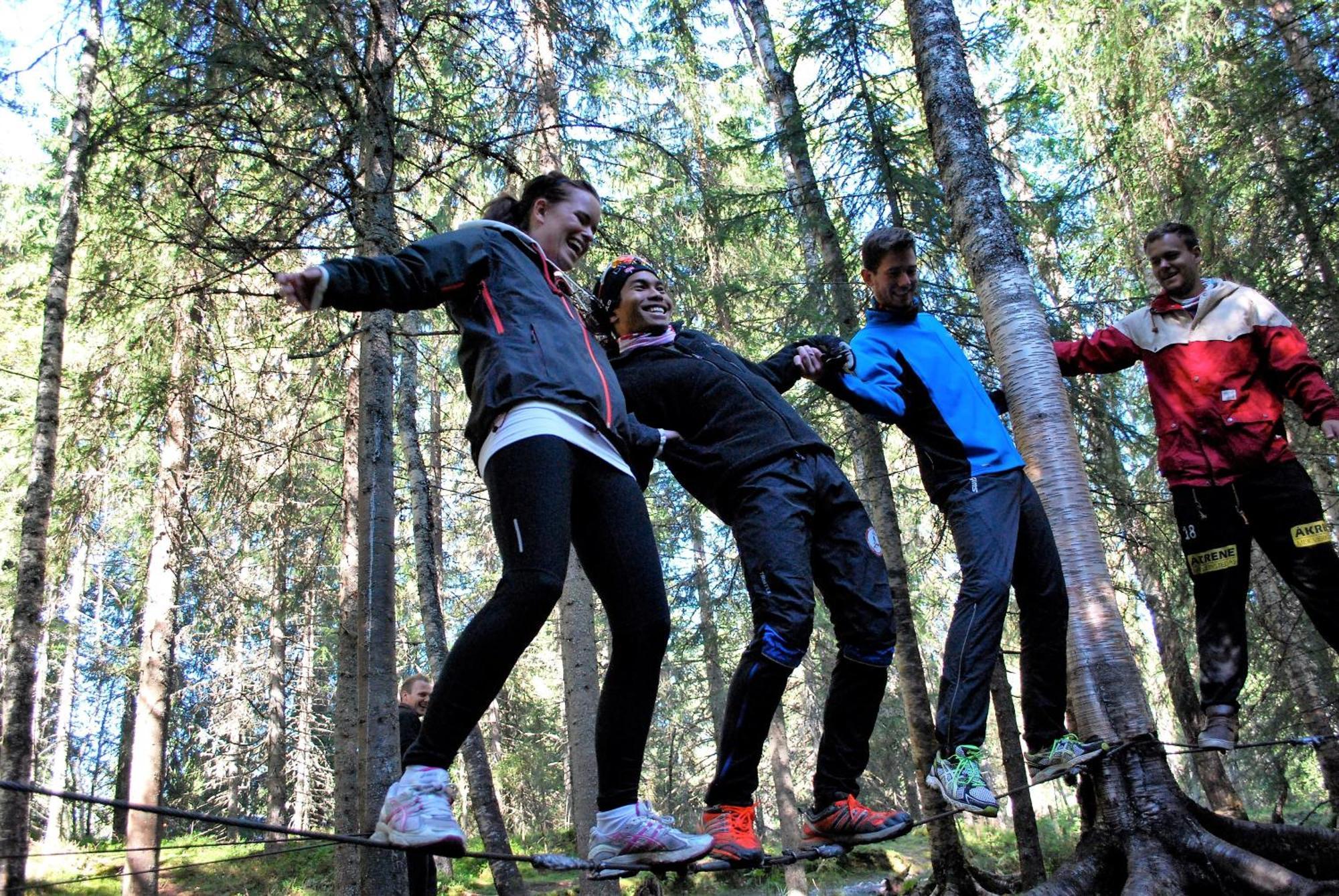 Отель Camp Sjusjoen Mesnali Экстерьер фото