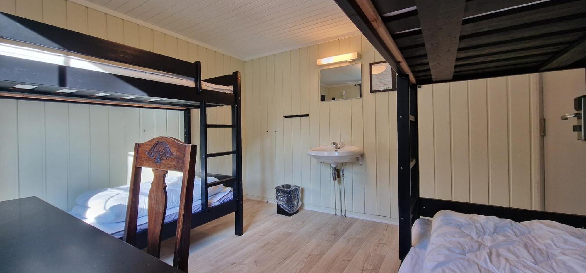 Отель Camp Sjusjoen Mesnali Экстерьер фото