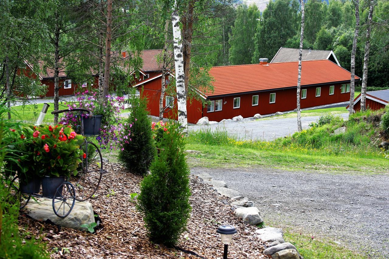 Отель Camp Sjusjoen Mesnali Экстерьер фото